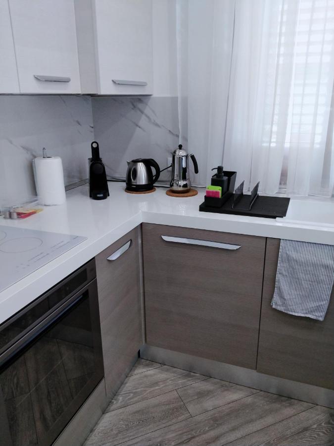 فيلا كوموفي Casa Vacanza Volintiru المظهر الخارجي الصورة